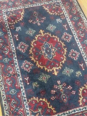 Vintage Antique Karastan Wool Rug Yuruk Collection Red Blue  with Label 2.5X4’